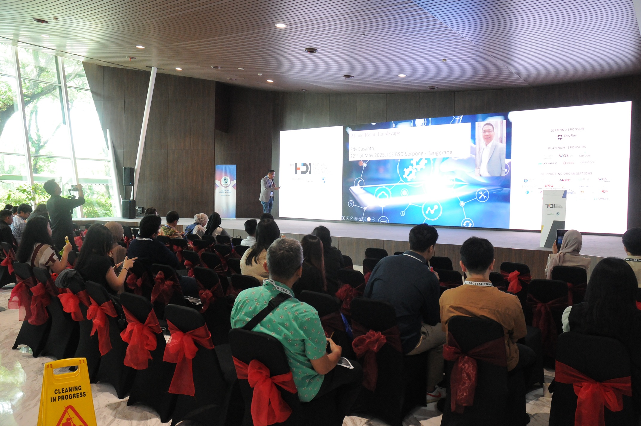 WGS Ventures dan XCION Umumkan FDI 2026, Event Teknologi & Bisnis Publik ke-4 Digelar di BSD City WGS Ventures dan XCION Umumkan FDI 2026, Event Teknologi & Bisnis Publik ke-4 Digelar di BSD City